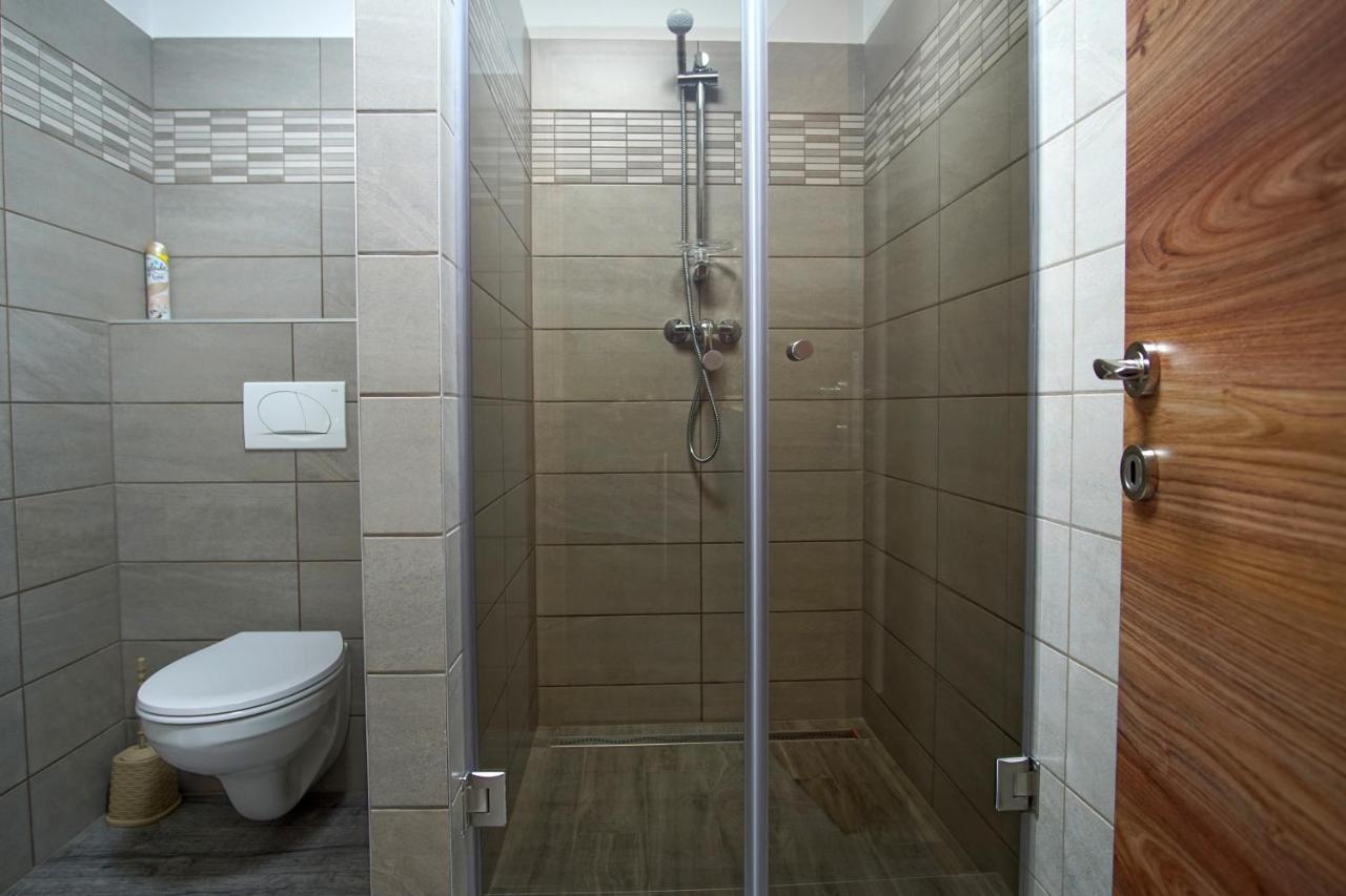 Bodzahaz Apartman Tarjan Luaran gambar